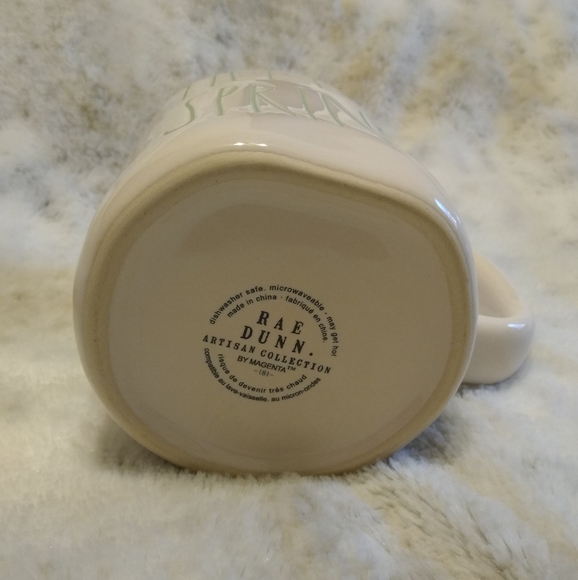 New Rae Dunn "Hello Spring" Large Mug - Picture 6 of 7